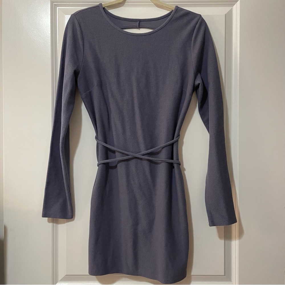 FOREVER 21 OPEN BACK DRESS